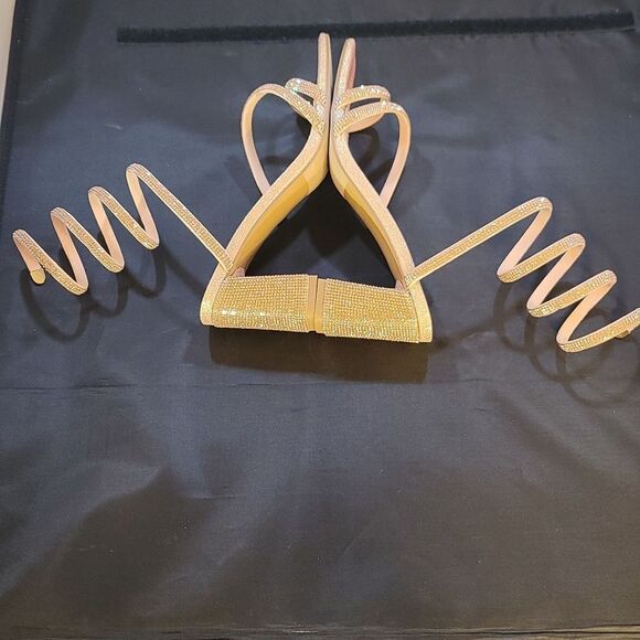 BRAND NEW DELICACY RHINESTONE DIAMOND CHUNKY HEEL PLATFORM SANDAL - Picture 10 of 15